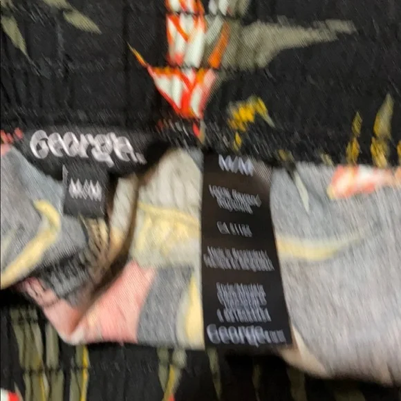 George shorts. - Picture 3 of 3